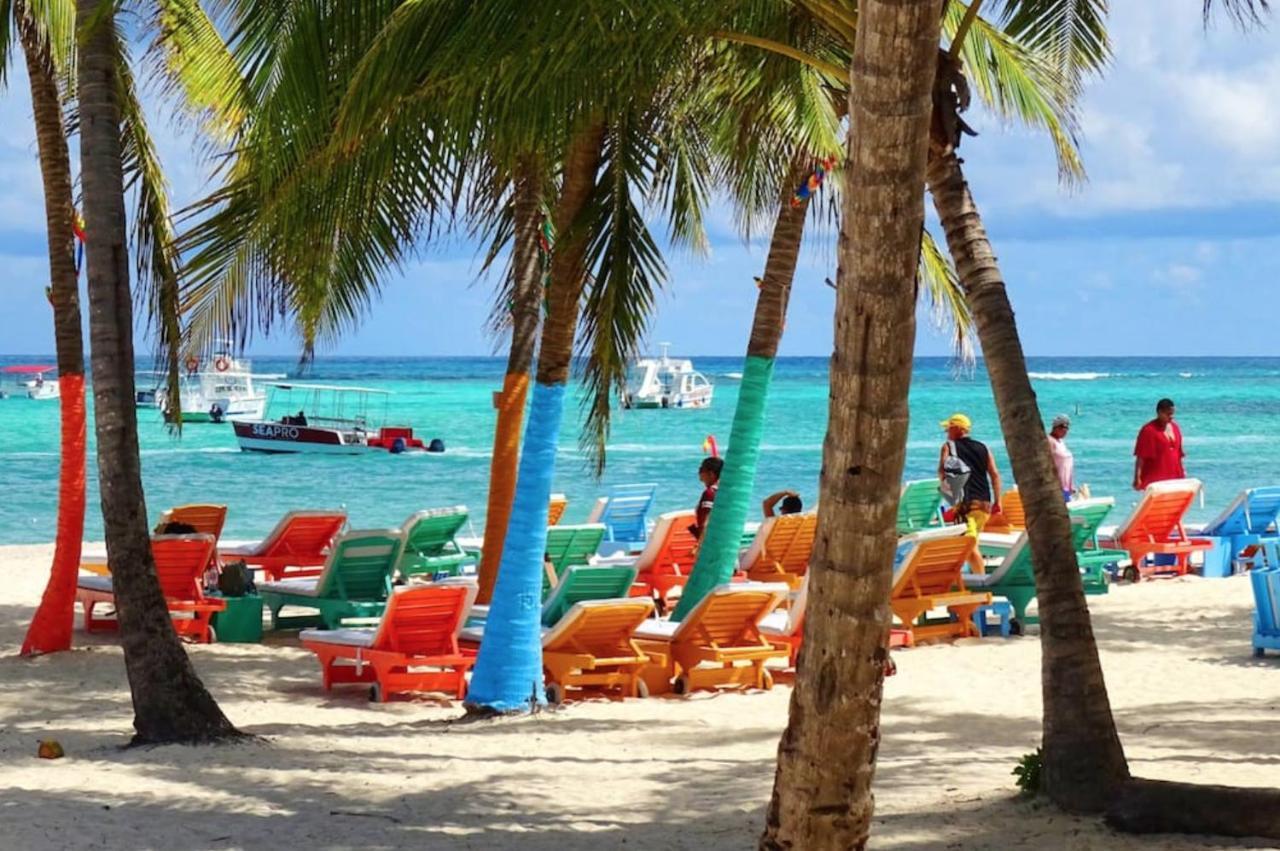 Sol Caribe Suites - Playa Los Corales - Beach Club, Wifi, Swimming Pool Punta Cana Esterno foto